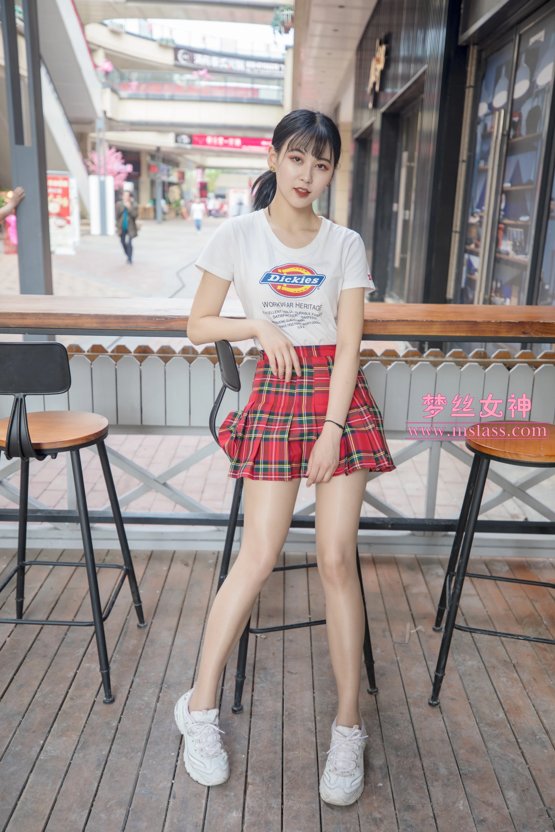 MSLASS梦丝女神 - 2019.05.23 NO.020 可岚 油光丝袜的少女 3